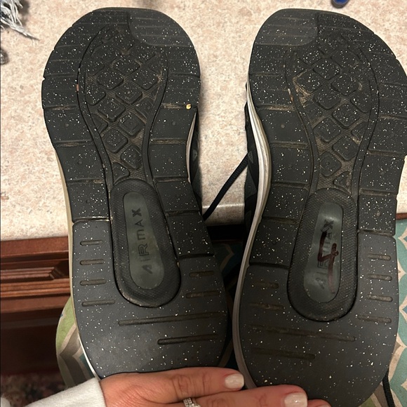 Nike Air Max Genome Black and White Shoes - Picture 13 of 14